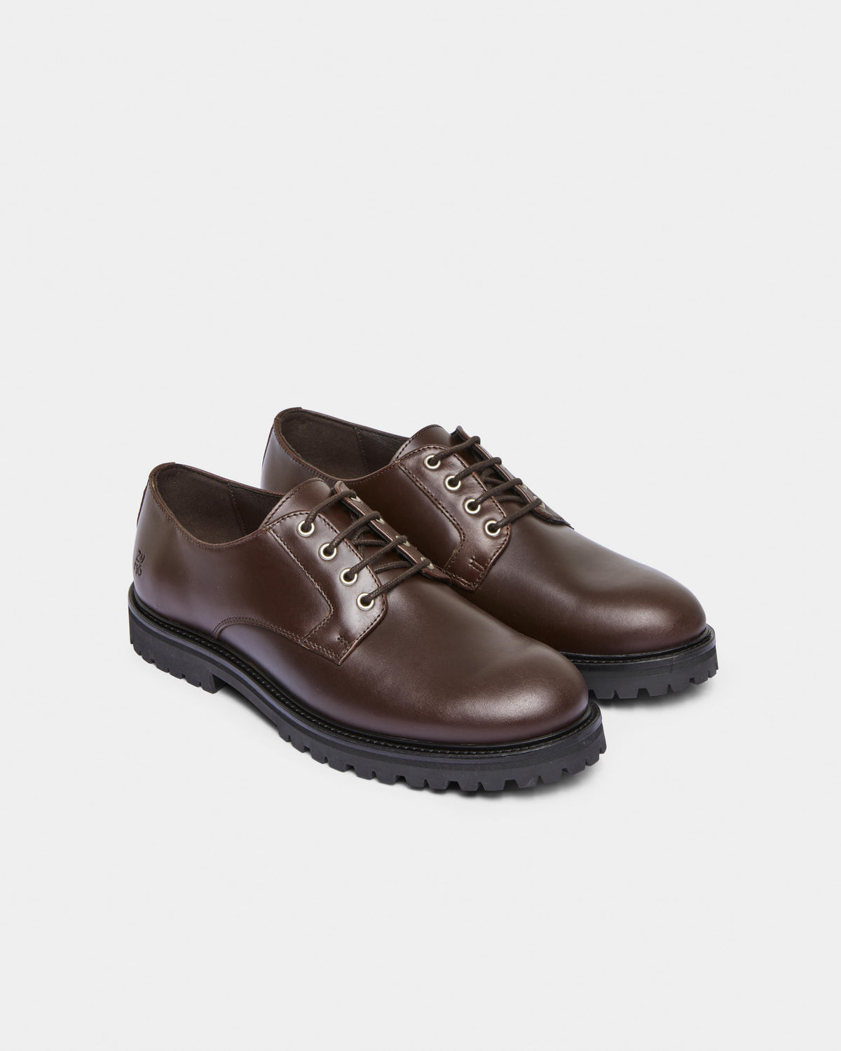 Robert Derby 'Pull-up Brown'